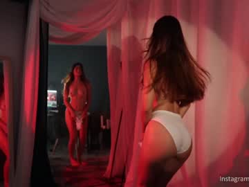 female cam girl tifalock_ image #1389257