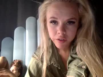 female cam girl nicole_redd image #3228184