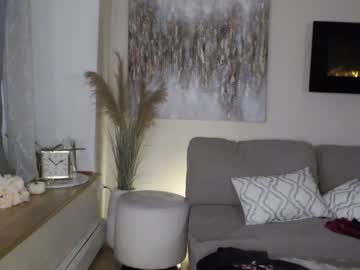 female cam girl stacimarierose image #385174