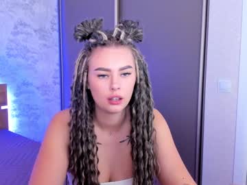 female cam girl 8a8y_nura image #583217