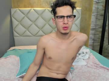 nick_april_  webcam