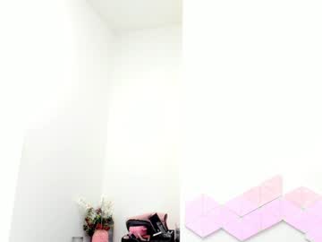 female cam girl hotfallingdevil image #3382885