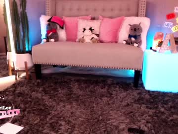 female cam girl aubrilee image #1916984