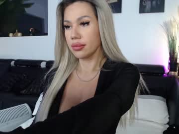 female cam girl marrylouanne image #3072566