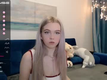 female cam girl small_blondee image #975964