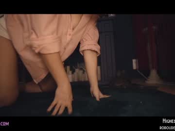 female cam girl lucieoude_ image #1580109