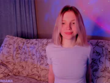 female cam girl melondama image #3221647