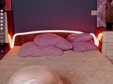 female cam couple siana_ image #2294567