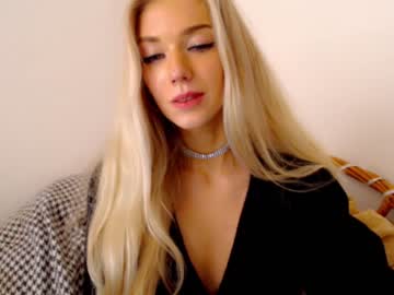 female cam girl pervyblonde image #1785137
