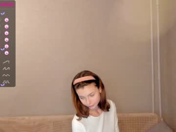 female cam couple liamillou image #3714055