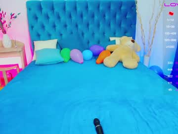 female cam girl emmika_ image #82558