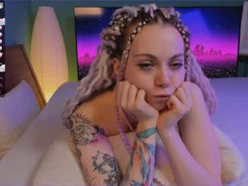 female cam couple huntertiana image #2119321