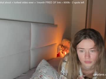 female cam girl oksanafedorova image #580548