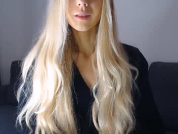 female cam girl pervyblonde image #779428