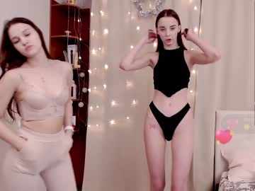 female cam couple sweet_wekeed image #891201