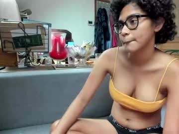 female cam couple sexyandlittlegirl image #2596674