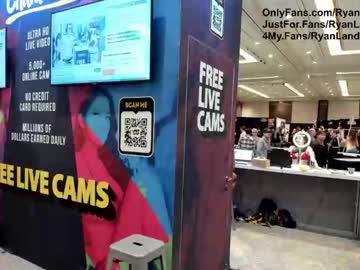 female cam man ryanlanders image #3445688