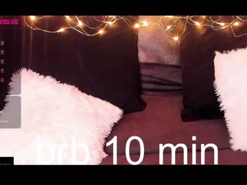 female cam girl juliavangs image #3397173