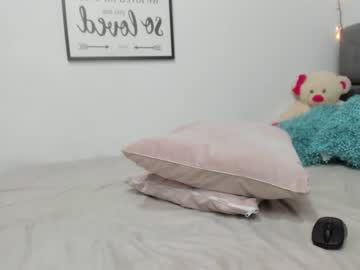 female cam girl abigail_w image #1396761