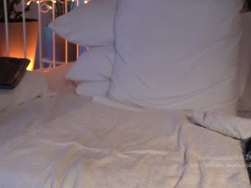 female cam girl _deepthroatgalactica image #2145356