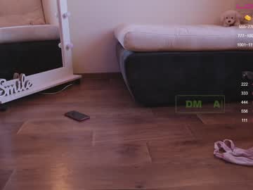 female cam girl angeellina image #180307