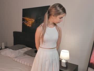 female cam girl lizbethhemmings image #3999792