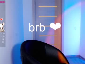 female cam girl small_blondee image #3186112