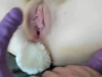 female cam couple lnebraska image #4047242