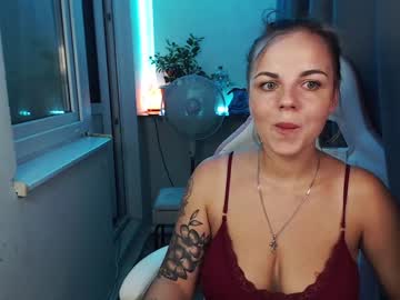 female cam girl kindlybitch image #2369414