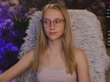 female cam girl angeellina image #1063406
