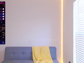 female cam girl petitebrat image #2762688