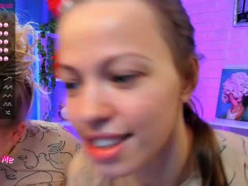 female cam couple huntertiana image #298130