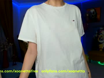female cam girl xoanetta image #1446495
