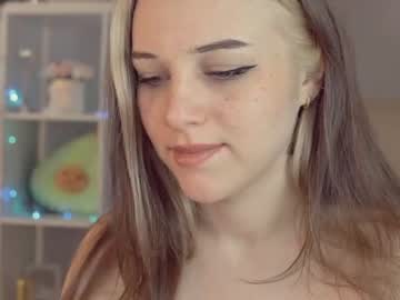 female cam girl mia_milagros image #1545249