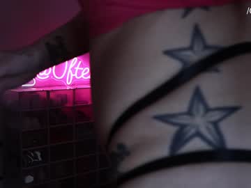 female cam girl oftenelle image #221958