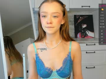 female cam couple beverlyvega image #3197548