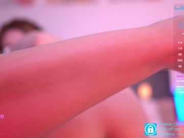 female cam girl sweetkira555 image #854988