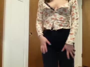 female cam girl internet_famous image #984039