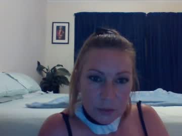 female cam couple dinkydideviates image #1115971