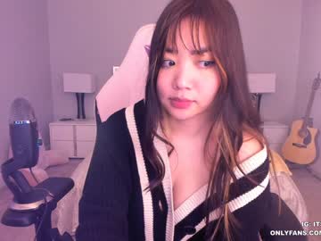 female cam girl clara_chan image #684101