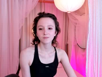 female cam girl hailiemills image #3045655