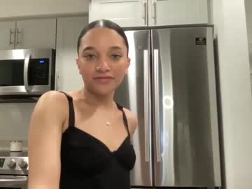 ittybity115598  female  webcam