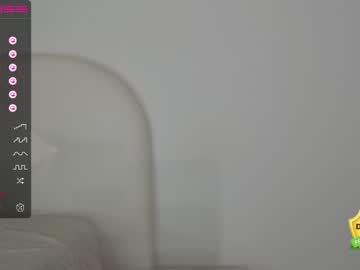 female cam girl theellenshow image #3751318