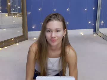 female cam girl teonasafina__ image #3386654