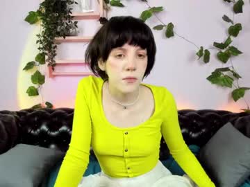 female cam girl tina_youn image #2193489