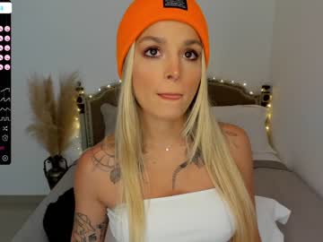 female cam girl one_more_cum image #3015419
