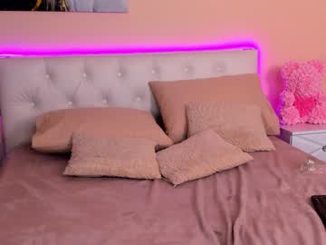 female cam girl mika_rey image #3533651