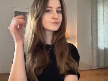 female cam girl classyandgirly image #1131072