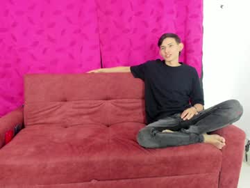 female cam couple little_daphne image #1609181