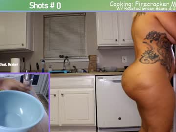female cam girl milavalentinax image #2284759